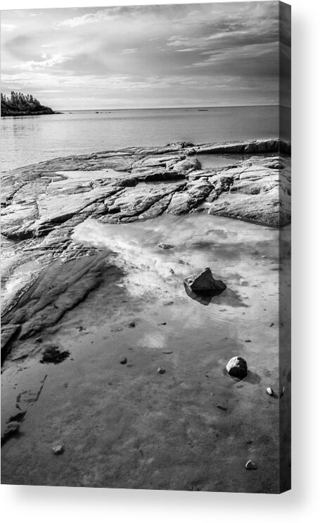 Black And White Acrylic Print featuring the photograph Tide pool reflection by Arkady Kunysz