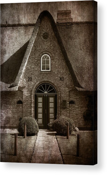House Acrylic Print featuring the photograph Thatch #2 by Joana Kruse