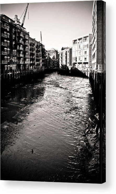 Lenny Carter Acrylic Print featuring the photograph Shad Thames Wharf by Lenny Carter