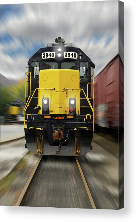 Railroad Acrylic Print featuring the photograph Blue Rridge Southern 3940 On The Move by Mike McGlothlen