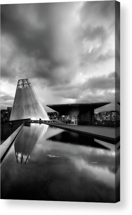 Museum Of Glass Acrylic Print featuring the photograph Glass by Ryan Manuel