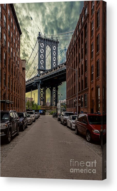 Manhattan Bridge Acrylic Print featuring the photograph Manhattan Bridge by Franz Zarda