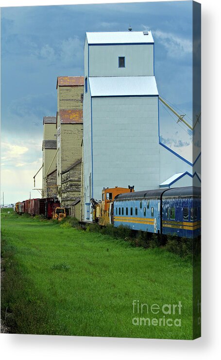 Grain Elevator Acrylic Print featuring the photograph Mossleigh Elevators by Ann E Robson