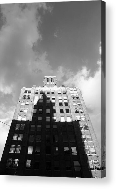 B&w Acrylic Print featuring the photograph Sneaking Up by Kreddible Trout