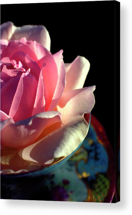 Spotlight Acrylic Print featuring the photograph Spotlight on Serenity by Carole Gordon