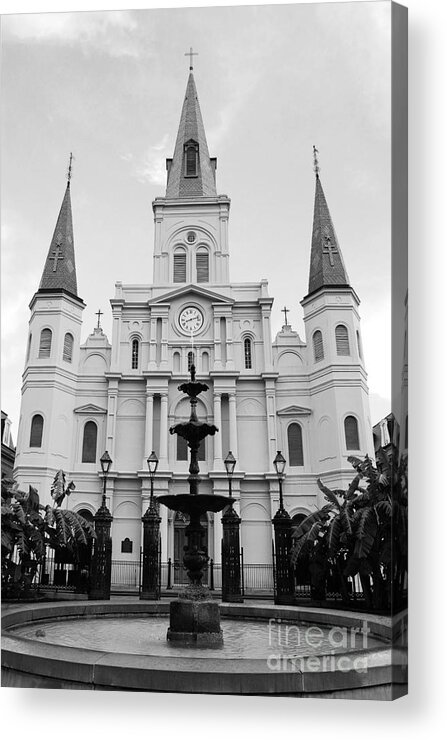 Travelpixpro New Orleans Acrylic Print featuring the photograph St Louis Cathedral and Fountain Jackson Square French Quarter New Orleans Black and White by Shawn O'Brien