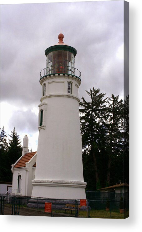 Lighthouse Acrylic Print featuring the photograph Umpqua River Lighthouse by Mary Gaines