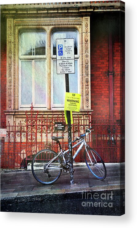 London Acrylic Print featuring the photograph Westminster Bicycle by Craig J Satterlee