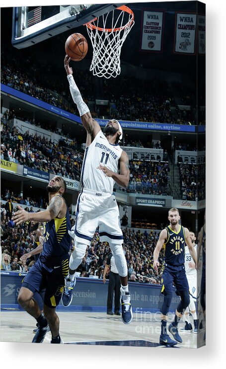 Nba Pro Basketball Acrylic Print featuring the photograph Memphis Grizzlies V Indiana Pacers by Ron Hoskins