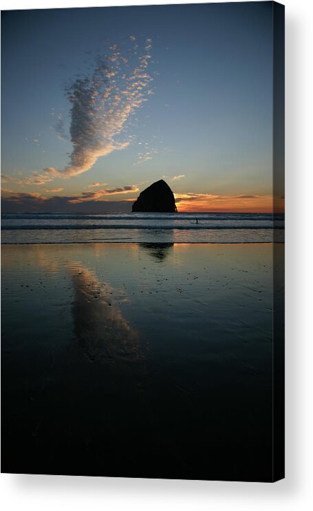 Oregon Coast Acrylic Print featuring the photograph Coastal Sunset at Pacific City, Oregon by Leslie Struxness