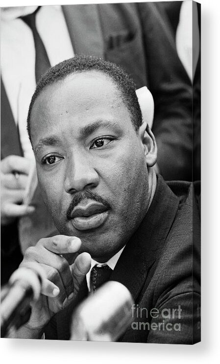 People Acrylic Print featuring the photograph Dr. Martin Luther King Jr. Speaking by Bettmann