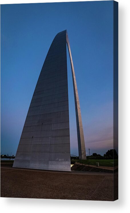 Gateway Arch National Park Acrylic Print featuring the photograph Looking South by Joe Kopp