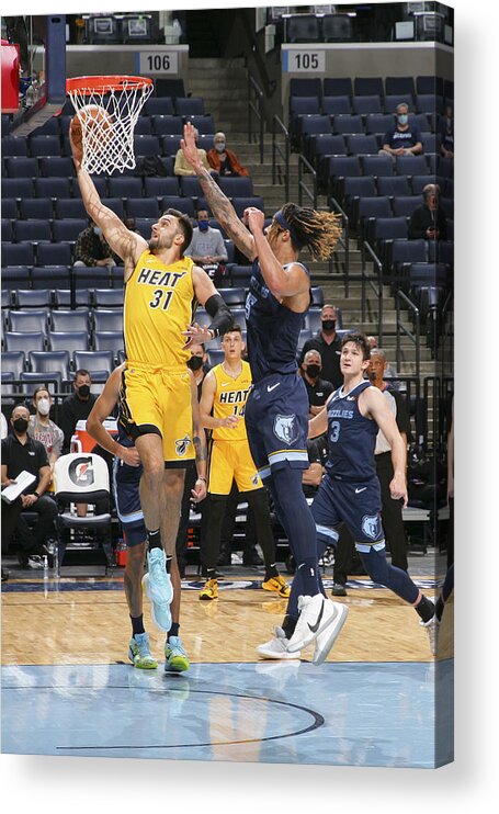 Nba Pro Basketball Acrylic Print featuring the photograph Miami Heat v Memphis Grizzlies by Joe Murphy