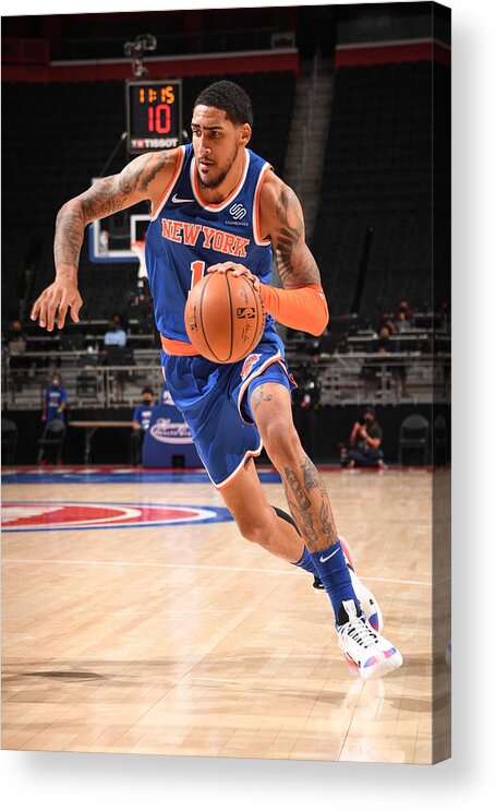Nba Pro Basketball Acrylic Print featuring the photograph New York Knicks v Detroit Pistons by Chris Schwegler