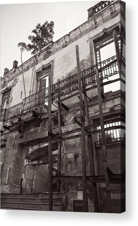 Cuba Acrylic Print featuring the photograph Abandoned Havana Building by M Kathleen Warren
