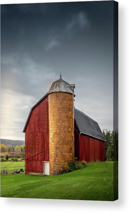 Barns Acrylic Print featuring the photograph Heinrich Road Barn 4330 by Guy Whiteley