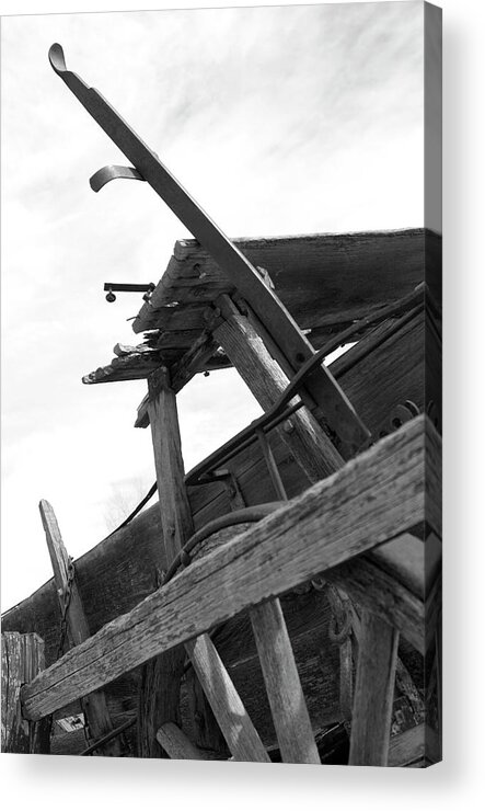 Old Wooden Wagon Photo Acrylic Print featuring the photograph Old Wooden Wagon bw by Bob Pardue