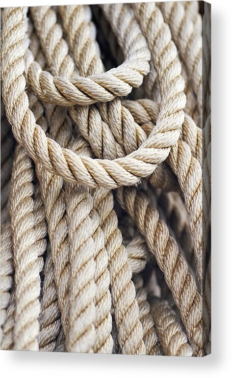 https://render.fineartamerica.com/images/rendered/default/acrylic-print/6.5/10/hangingwire/break/images/artworkimages/medium/3/seattle-harbor-fishing-ropes-katherine-gendreau.jpg