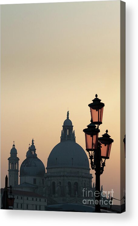 Italy Acrylic Print featuring the photograph Venince in the Evening by Andy Myatt