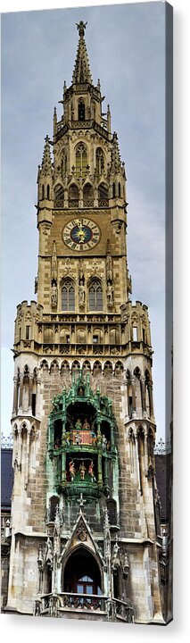 Marienplatz Acrylic Print featuring the photograph The Glockenspiel Munich #1 by Shirley Mitchell