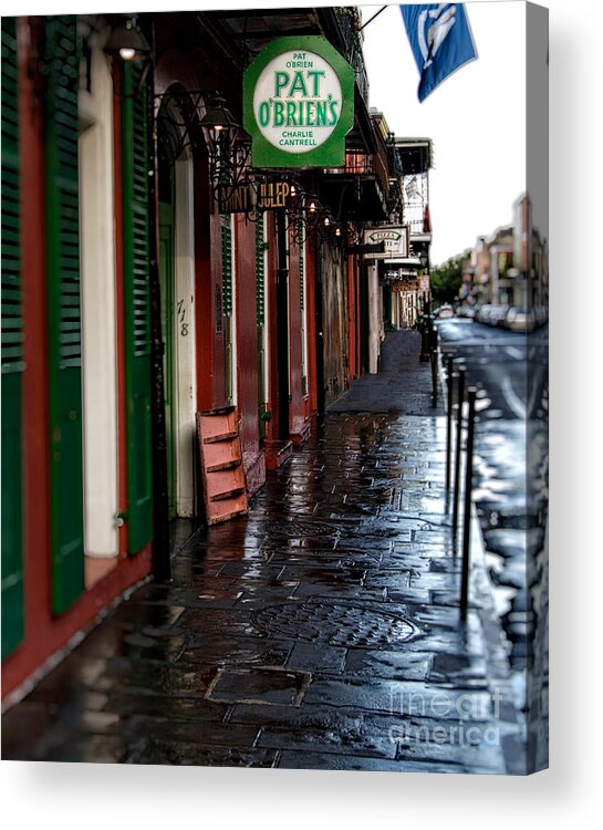 New Orleans Acrylic Print featuring the photograph Pat O'Brien's by Jarrod Erbe