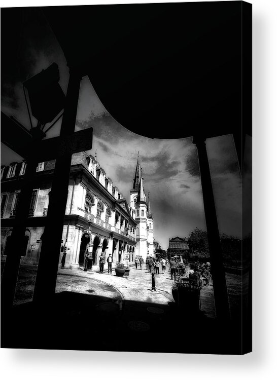 Architectural Art Acrylic Print featuring the photograph Round Corner by Robert McCubbin