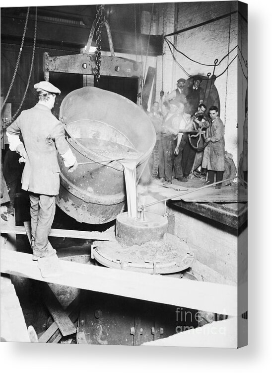 People Acrylic Print featuring the photograph Bell Manufacturing by Bettmann