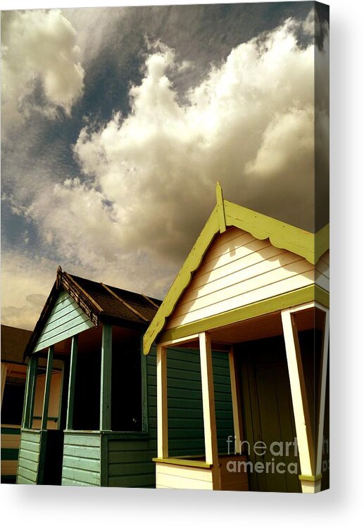 Beach Acrylic Print featuring the photograph Beach Huts by Vicki Spindler