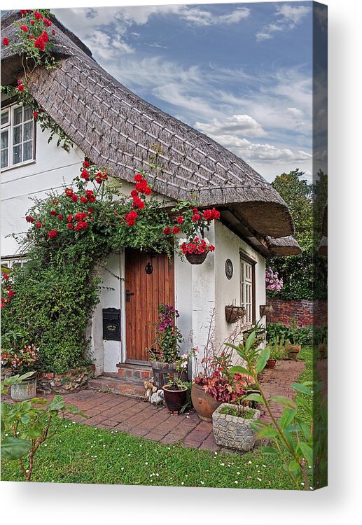 Front Door Acrylic Print featuring the photograph Green End Thatched Cottage by Gill Billington