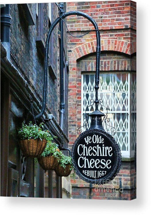 Ye Olde Chesire Cheese Acrylic Print featuring the photograph Ye Olde Cheshire Cheese Pub by Jack Schultz