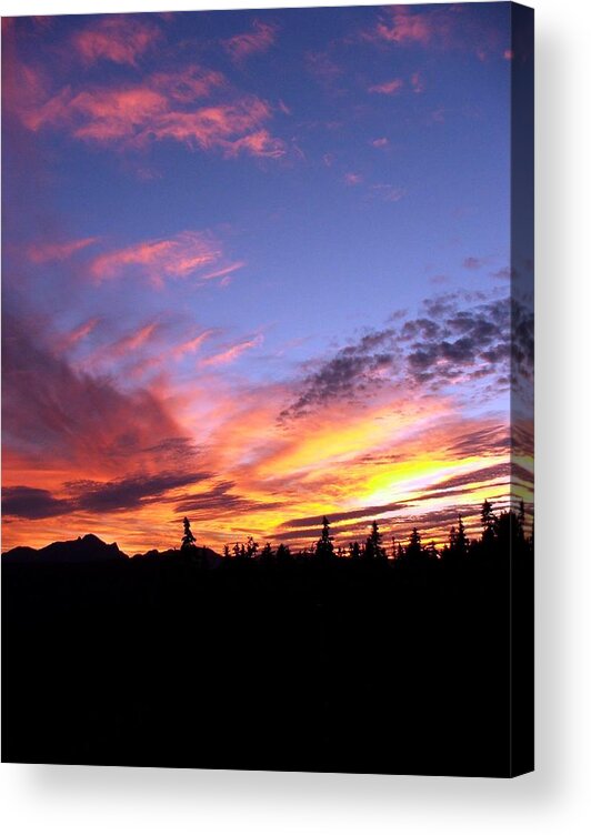 Sunset Acrylic Print featuring the photograph Sunset on VanCouver Island by Robert Meanor