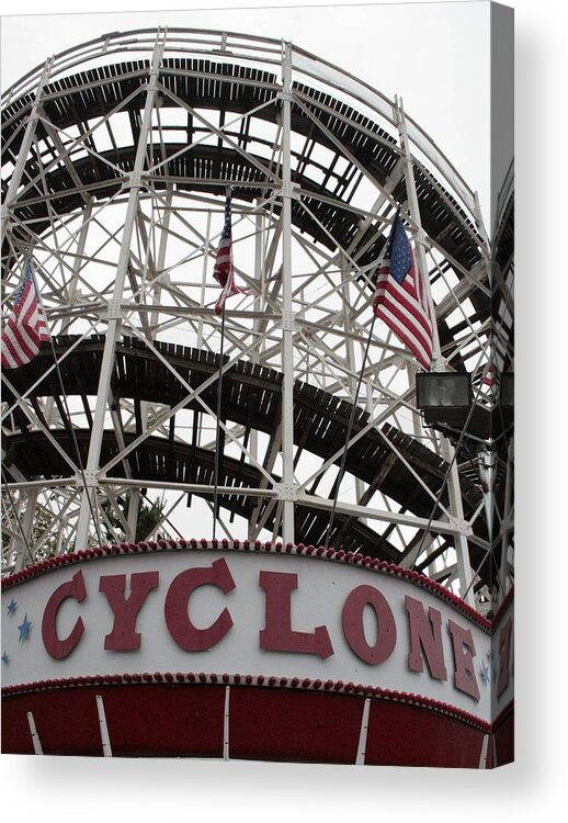 Rollercoasters Acrylic Print featuring the photograph The Cyclone at Coney Island by Christopher J Kirby