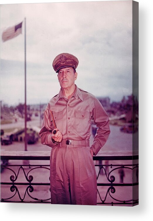 People Acrylic Print featuring the photograph Douglas Macarthur by Hulton Archive
