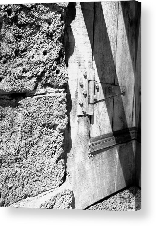 Hinge Acrylic Print featuring the photograph On A Hinge by Glenn McCarthy Art and Photography