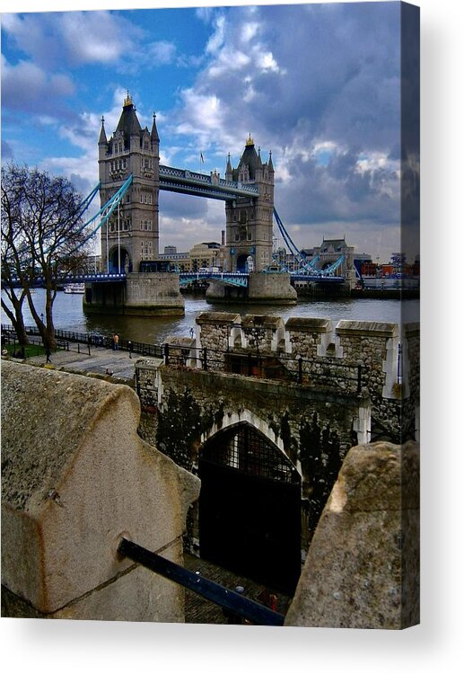 London Acrylic Print featuring the photograph Royalty's View of London Bridge by Tanya White
