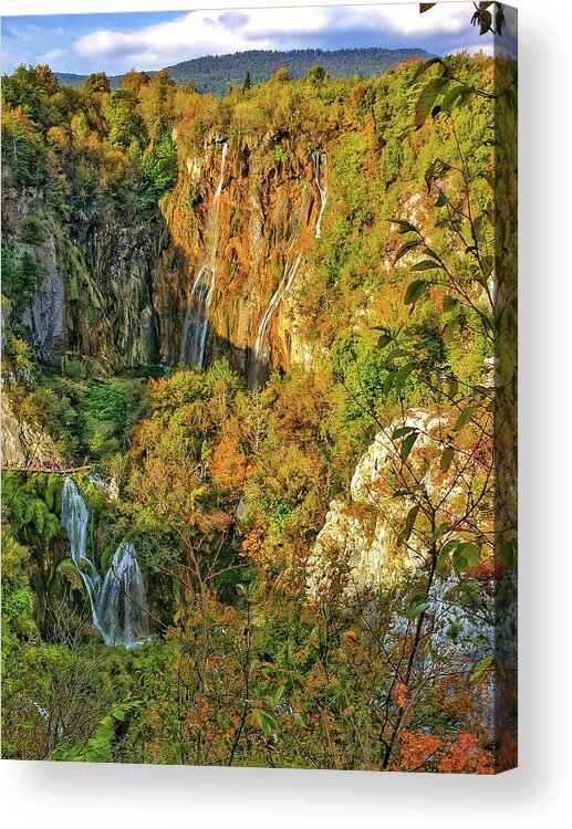 Plitvice Lakes Acrylic Print featuring the photograph Veliki Slap Waterfall by Yvonne Jasinski