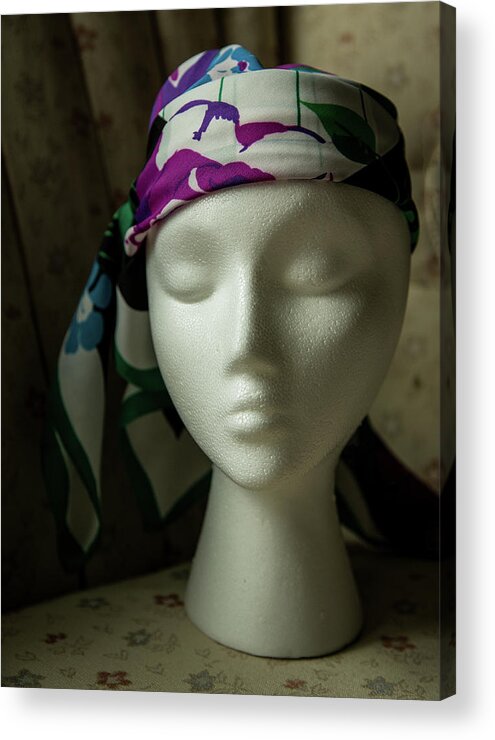 Wighead Acrylic Print featuring the photograph Wiggy by Bob Cournoyer