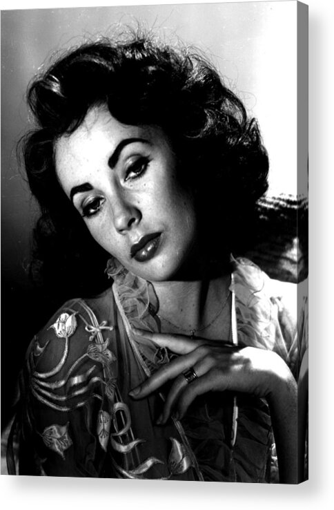 People Acrylic Print featuring the photograph Elizabeth Taylor #2 by Baron