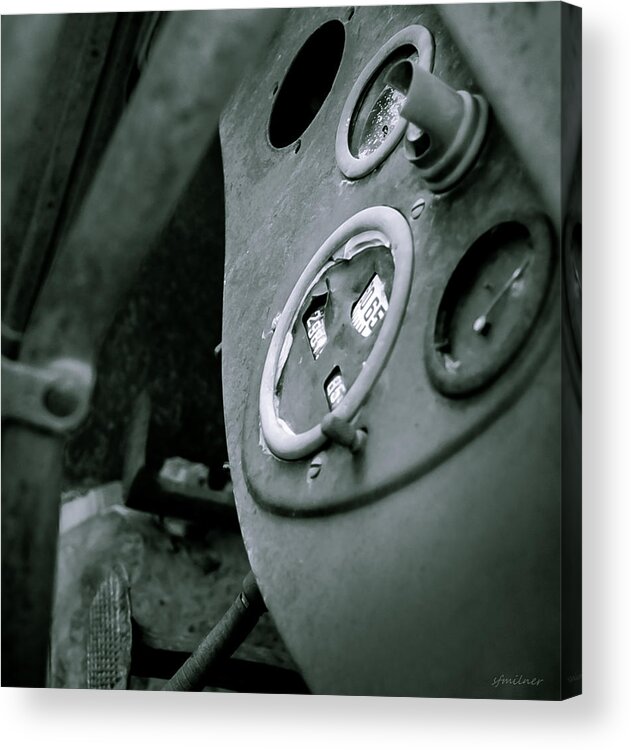 Black & White Acrylic Print featuring the photograph Can't Gauge by Steven Milner