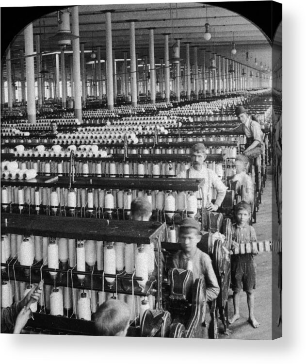 Working Acrylic Print featuring the photograph Cotton Mills by Hulton Archive