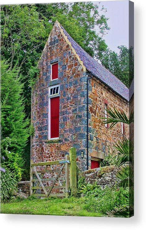 Isle Of Guernsey Acrylic Print featuring the photograph Guernsey Barn #1 by Bellesouth Studio