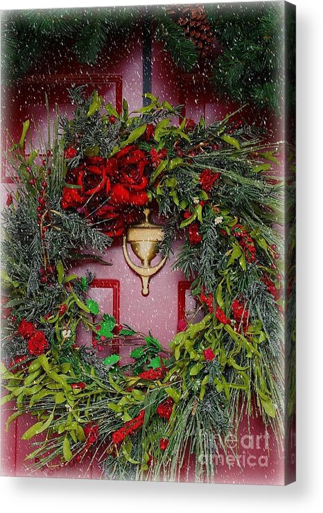 Wreath Acrylic Print featuring the photograph Happy Holidays by Veronica Batterson