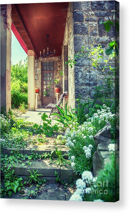 Outdoor Acrylic Print featuring the photograph Abandoned House by Ariadna De Raadt