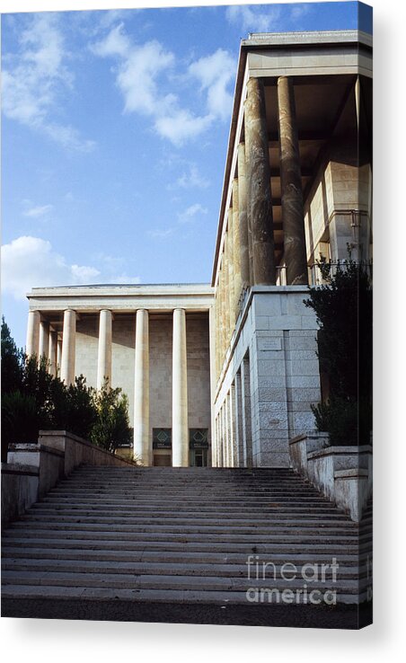 Propilei Acrylic Print featuring the photograph Steps and columns by Fabrizio Ruggeri