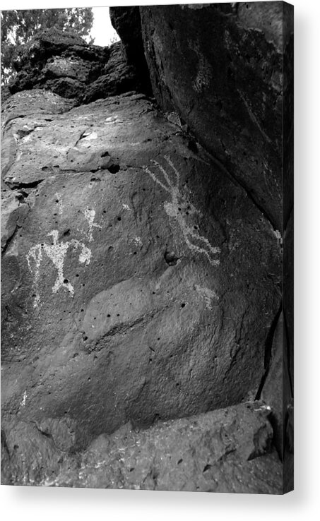 Petroglyphs Acrylic Print featuring the photograph Thunderbird Kokopelli b/w by Glory Ann Penington