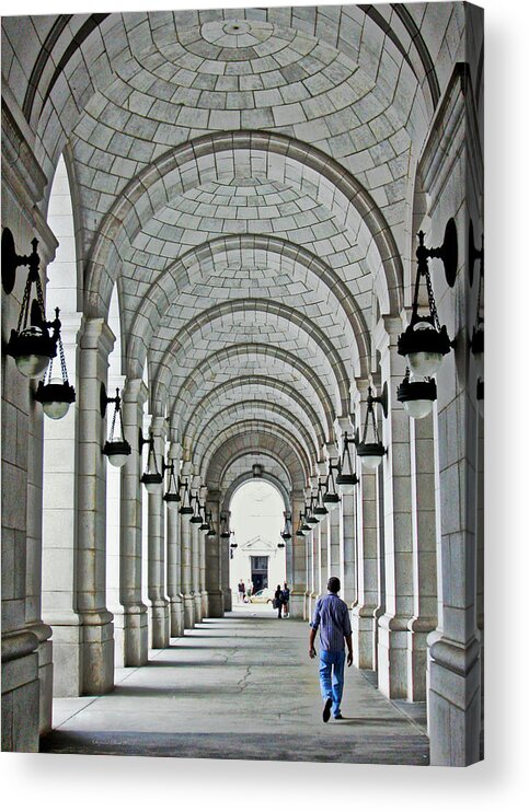 Union Station Acrylic Print featuring the photograph Union Station Exterior Archway by Suzanne Stout