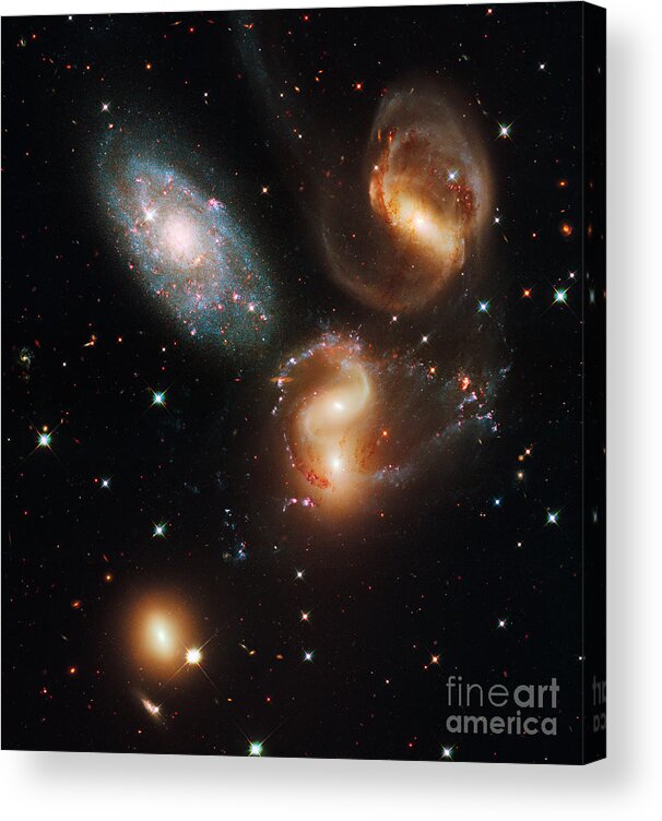 Hickson Compact Group 92 Acrylic Print featuring the photograph Galaxies Stephans Quintet by Science Source