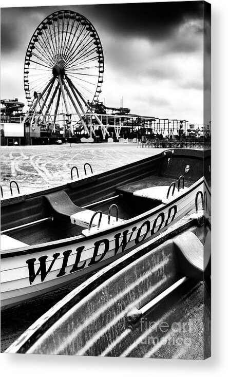 Wildwood Lifeguard Boats Acrylic Print featuring the photograph Wildwood Lifeguard Boats Profile by John Rizzuto