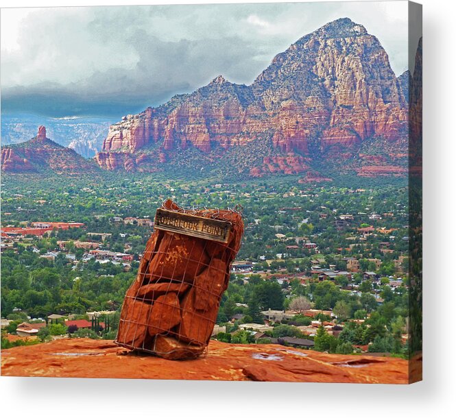 Sedona Acrylic Print featuring the photograph Overlook Point in Sedona AZ by Toby McGuire