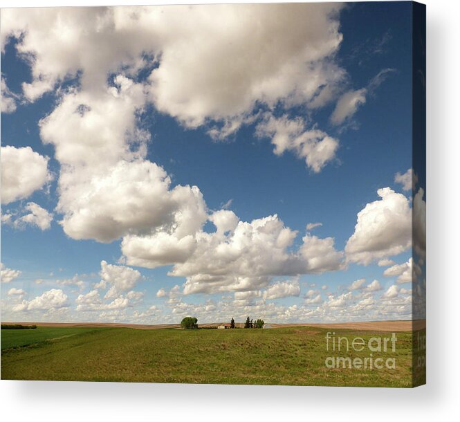 Montana Acrylic Print featuring the photograph Montana skyscape 4 by Paula Joy Welter